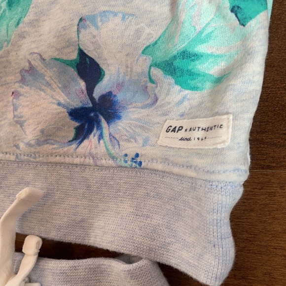 Super cute Baby Gap set 6-12 months - Picture 4 of 5